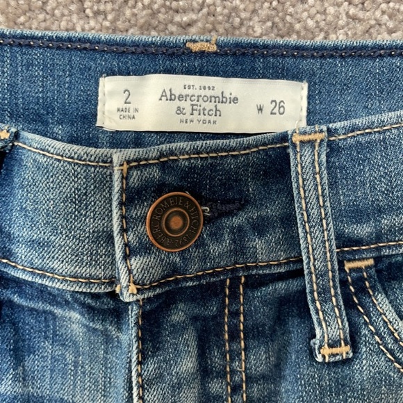 Abercrombie Jean Shorts - Picture 2 of 3